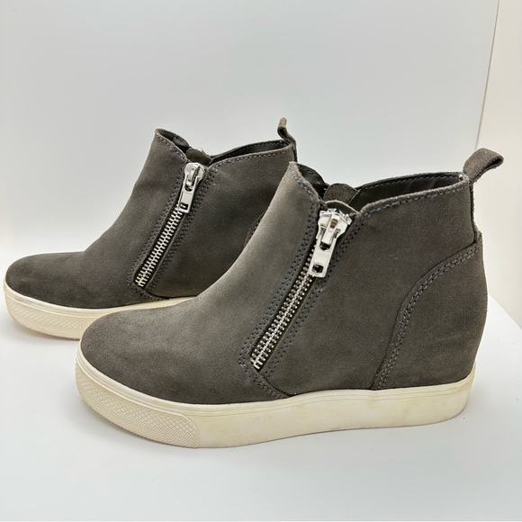 Steve Madden Women's Wedgie Platform Sneaker Grey Suede Sz 8M - Picture 5 of 9